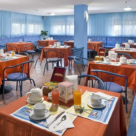 Отель Giannino 3*